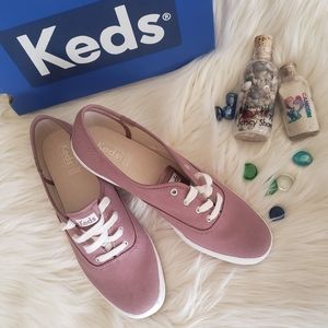 Keds